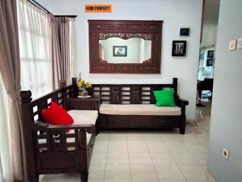 dijual rumah perumahan the address cibubur