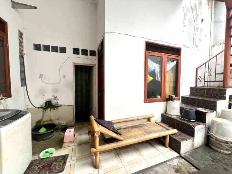 dijual rumah perumahan villa mutiara