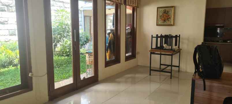 dijual rumah pesanggrahan batu