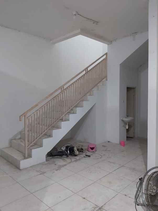 dijual rumah pesona permata gading