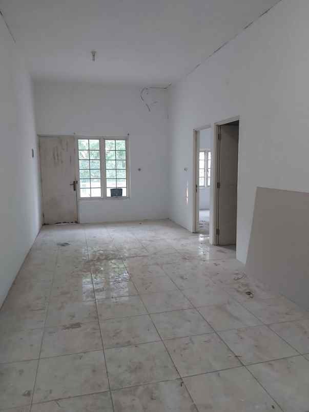 dijual rumah pesona permata gading