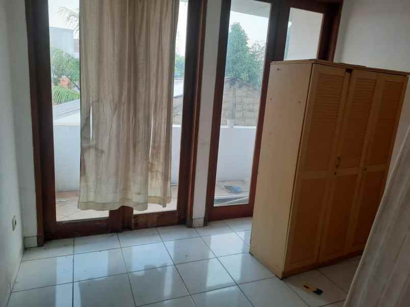 dijual rumah pisangan ciputat timur