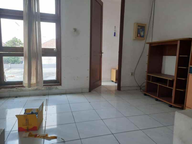 dijual rumah pisangan ciputat timur