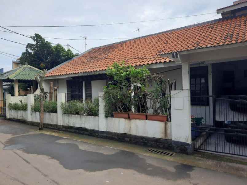 dijual rumah pisangan ciputat timur