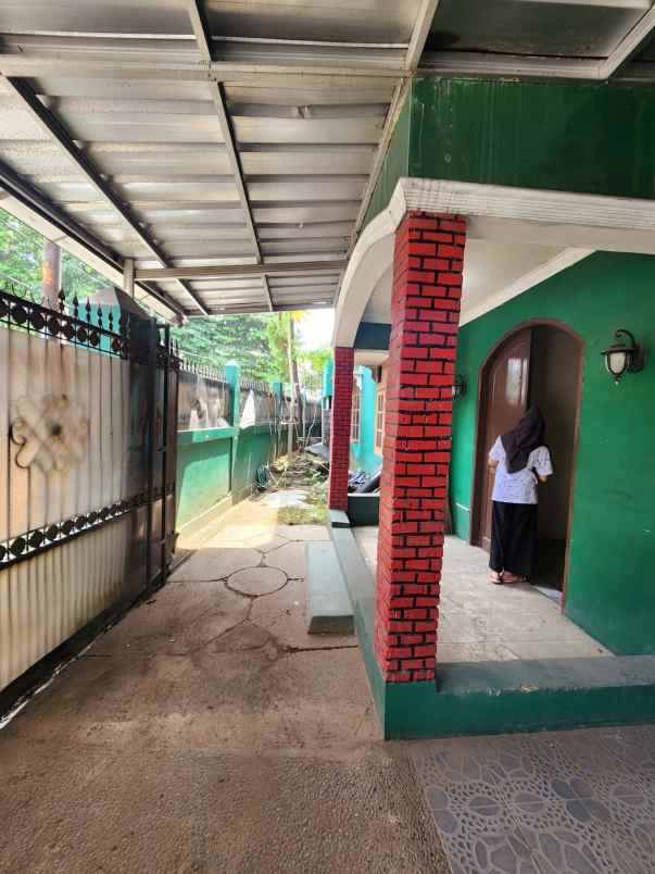 dijual rumah pisangan ciputat timur