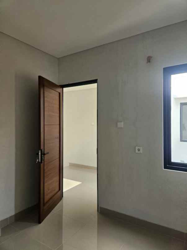 dijual rumah pondok rajeg