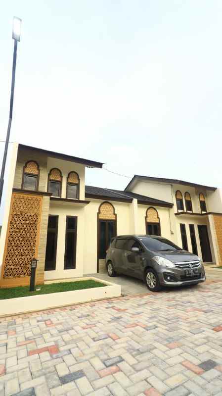 dijual rumah pondok udik