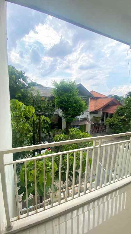 dijual rumah purimas