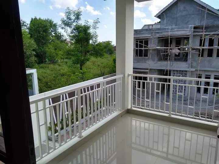 dijual rumah purwomartani