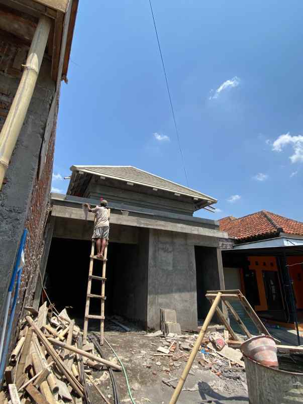 dijual rumah purwomartani kalasan sleman