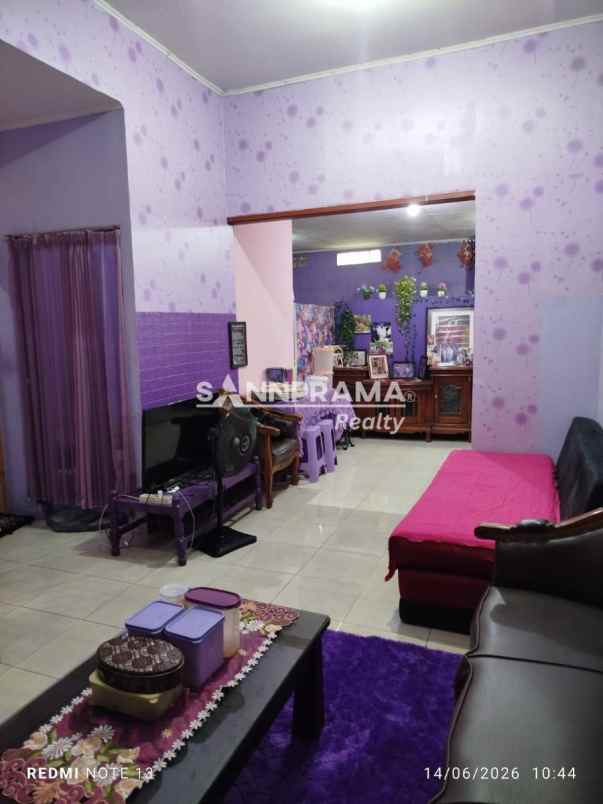 dijual rumah rangkapan jaya depok