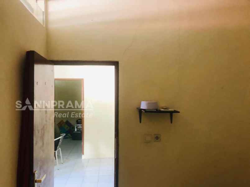 dijual rumah ratujaya