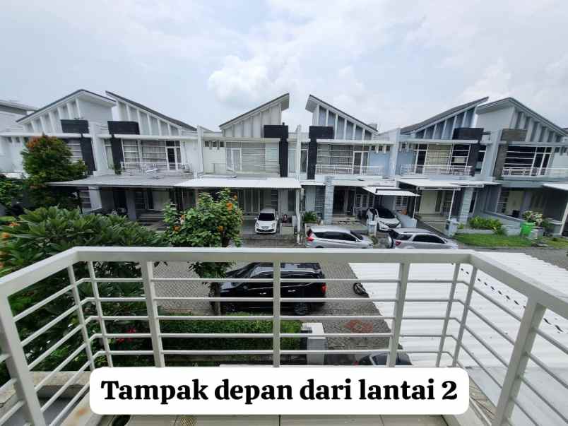 dijual rumah royal residence buckingham