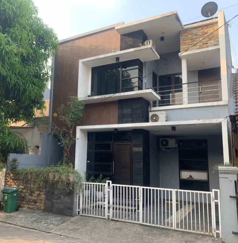 dijual rumah rumah jatijajar estate depok