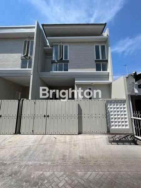 dijual rumah rungkut