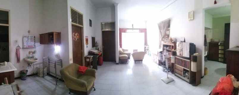 dijual rumah rungkut