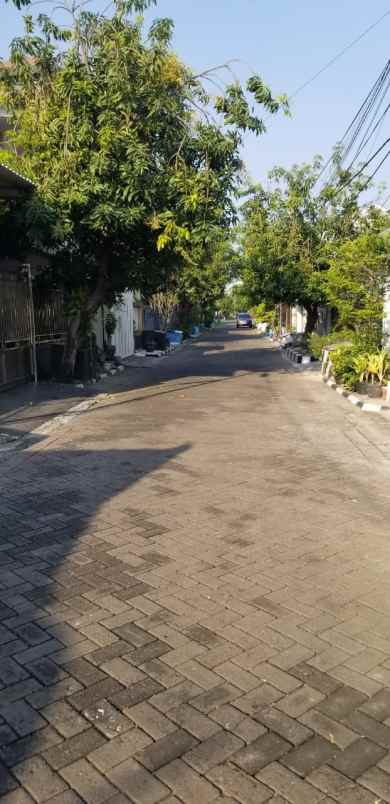 dijual rumah rungkut