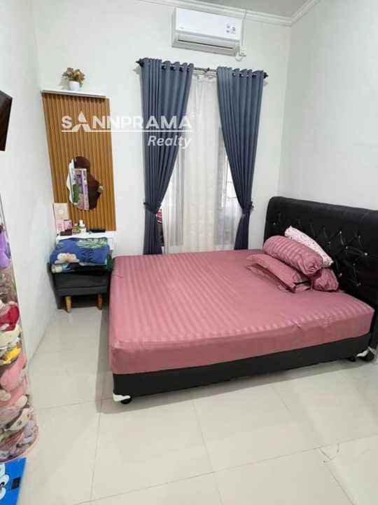 dijual rumah sawangan depok