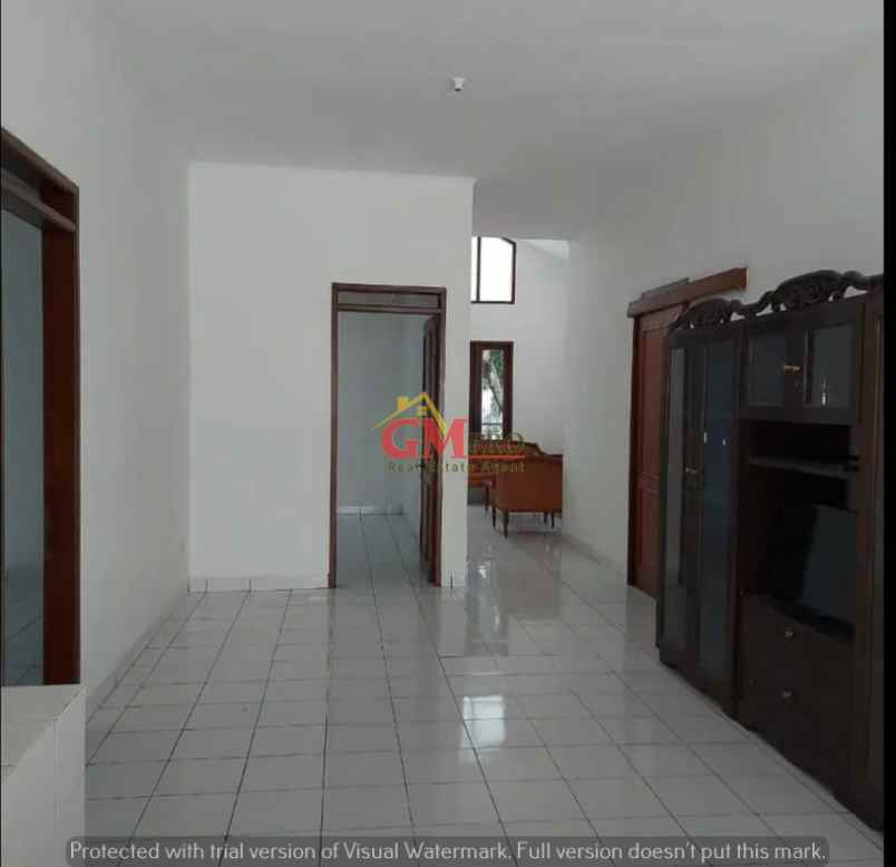 dijual rumah senam indah