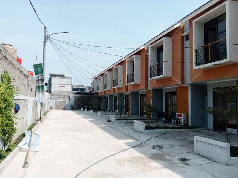 dijual rumah setia asih kec tarumajaya