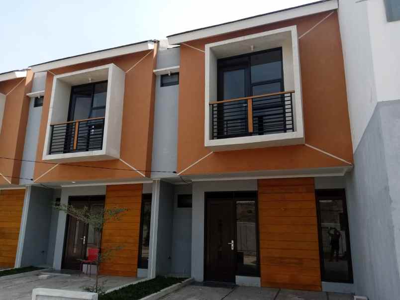 dijual rumah setia asih kec tarumajaya