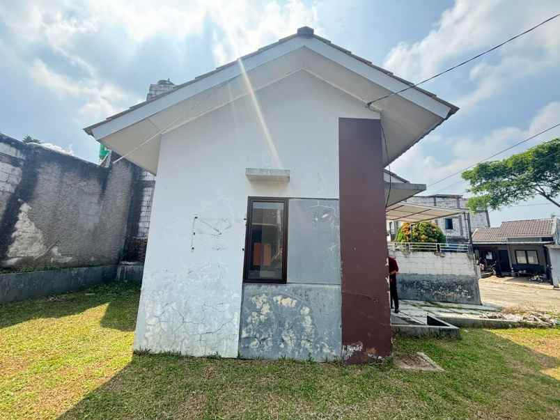dijual rumah setu bekasi