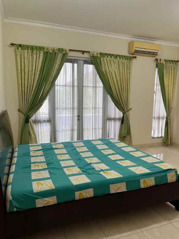 dijual rumah siap huni di kota wisata cibubur