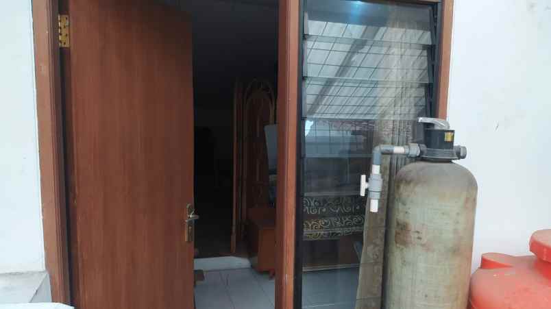 dijual rumah siap huni lokasi strategis