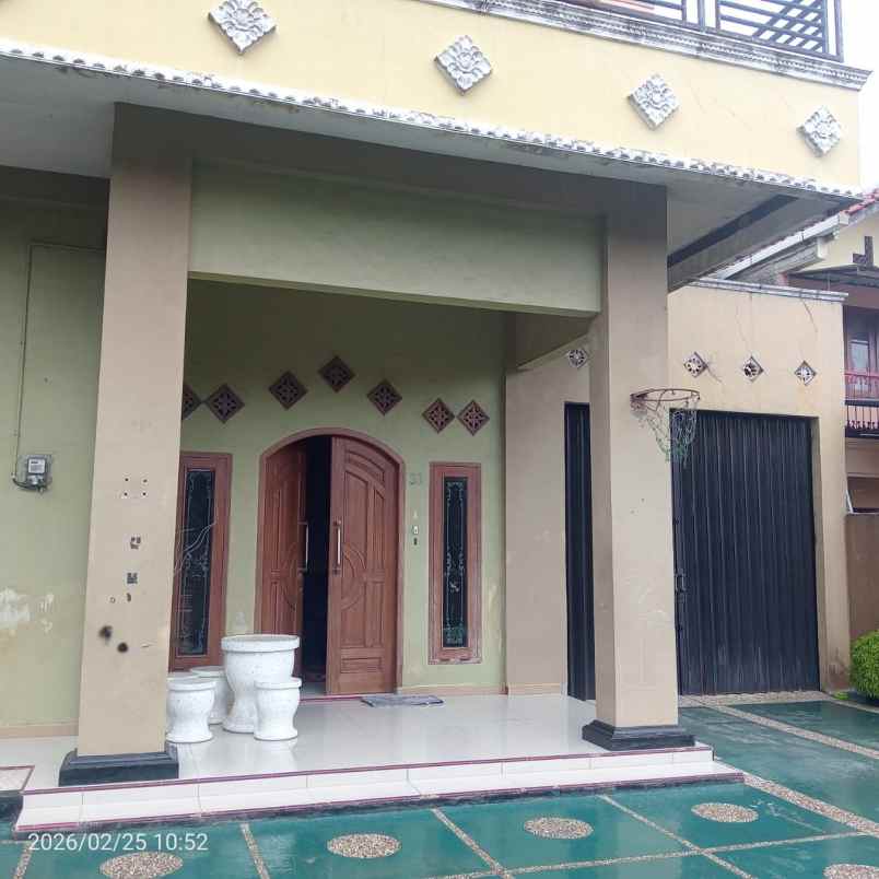 dijual rumah siap huni lokasi strategis