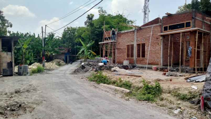 dijual rumah sorobayan argomulyo sedayu