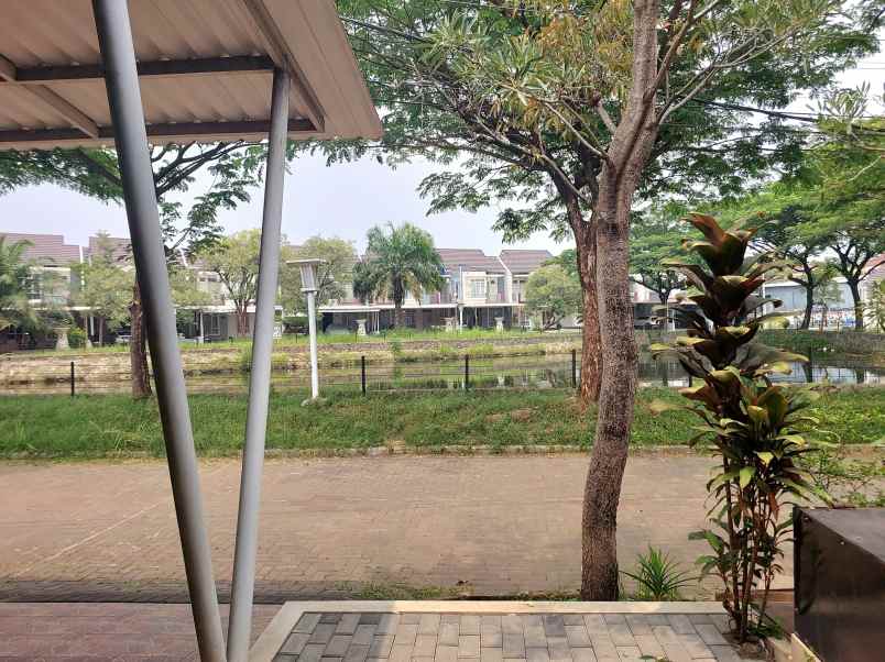 dijual rumah spring garden residence