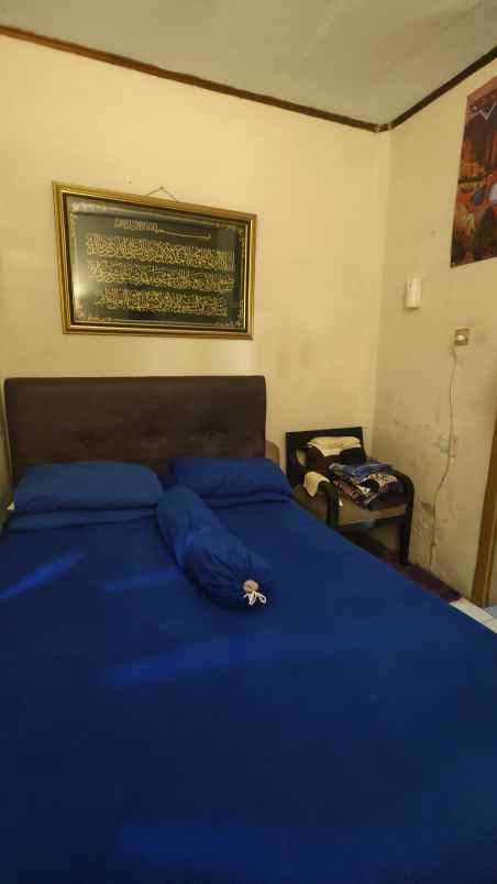 dijual rumah strategis sebrang jalan raya