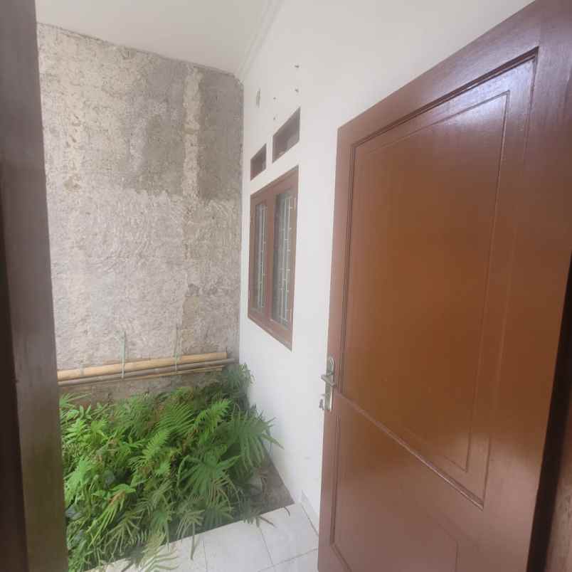 dijual rumah sukaraja