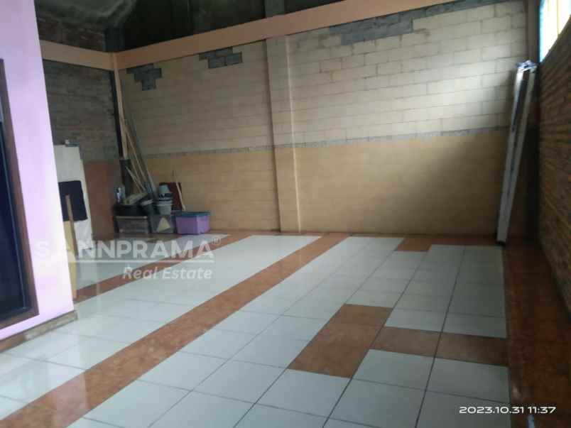 dijual rumah sukatani