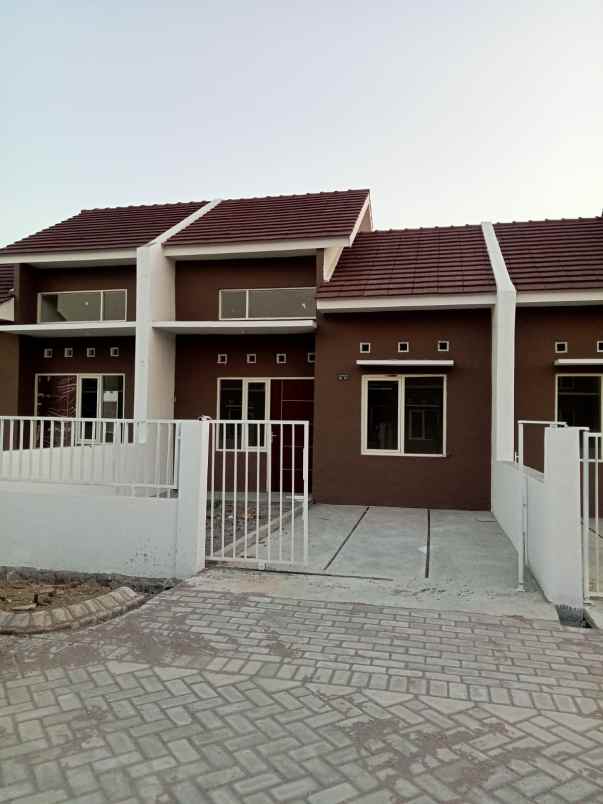 dijual rumah sukodono