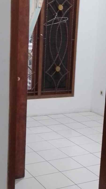 dijual rumah talaga bestari cluster re