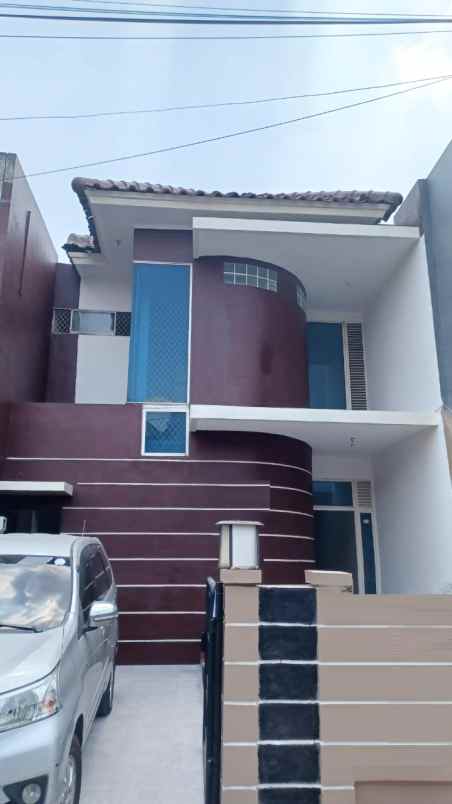 dijual rumah taman modern cakung