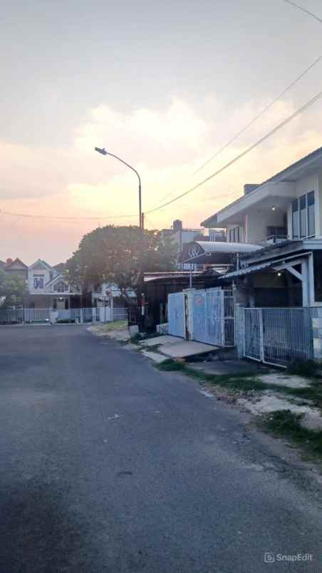 dijual rumah taman modern cakung