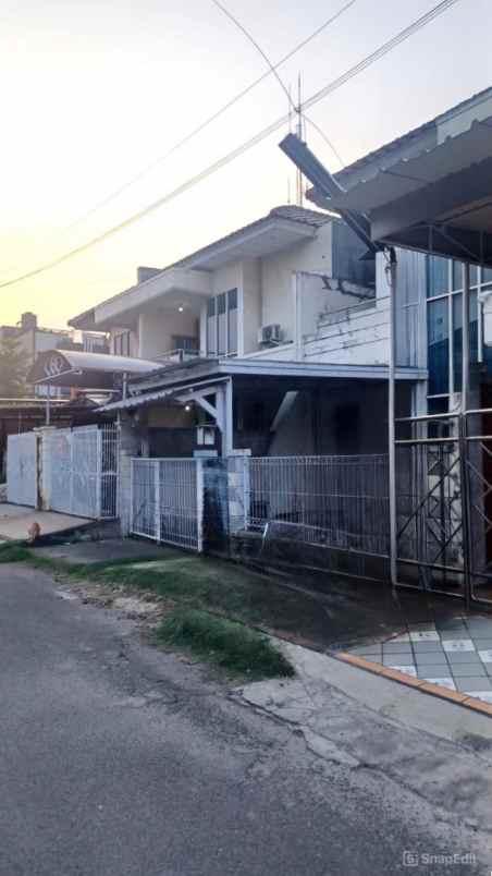 dijual rumah taman modern cakung