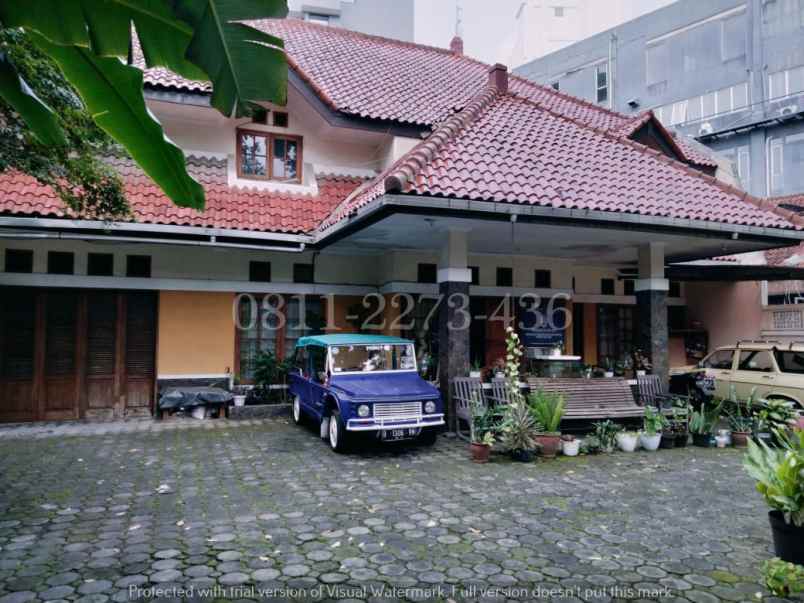 dijual rumah tamansari