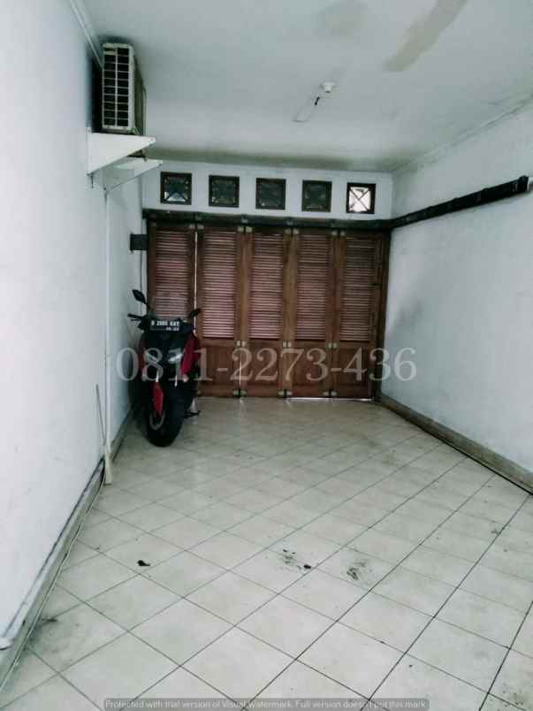 dijual rumah tamansari