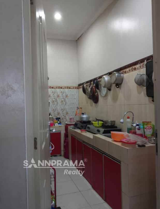 dijual rumah tanah baru beji depok