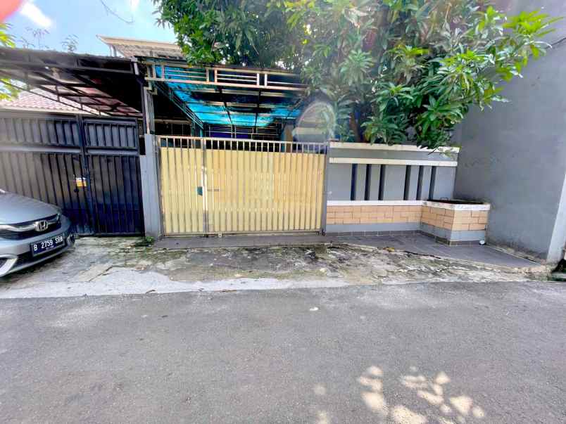 dijual rumah tanjung barat tb simatupang