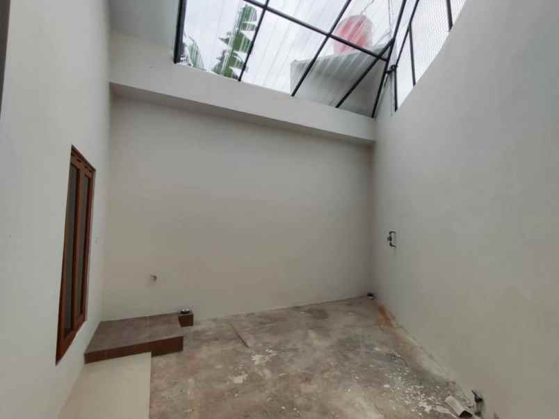 dijual rumah tegalsari wedomartani kec