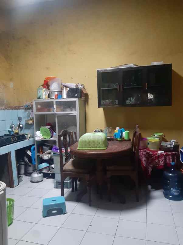 dijual rumah tembalang