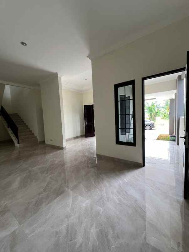 dijual rumah the icon bsd city