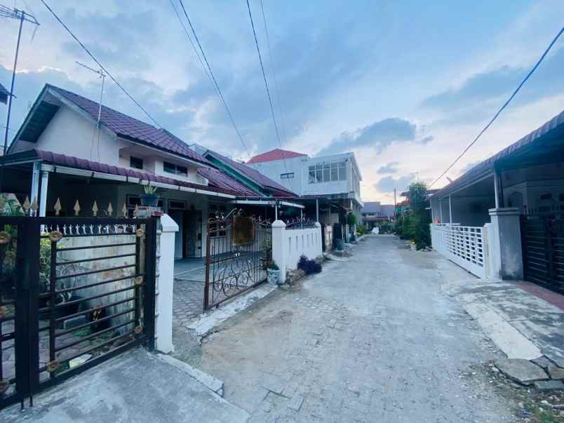 dijual rumah tinggal 1 lantai medan amplas