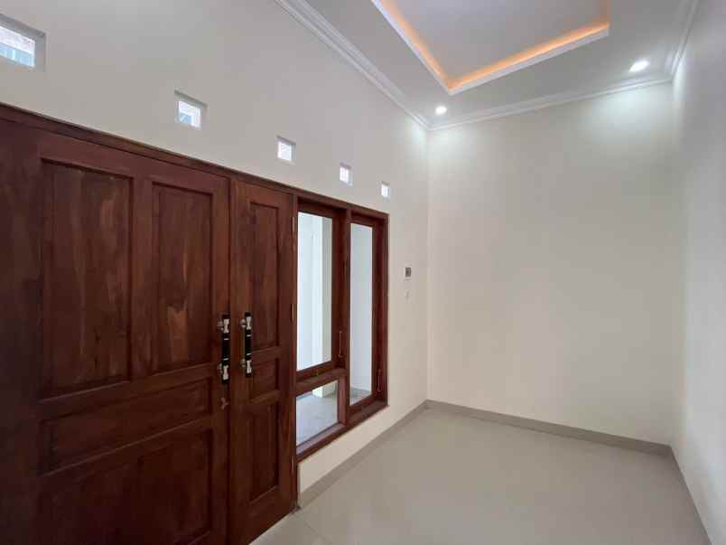 dijual rumah tirtoadi kec mlati