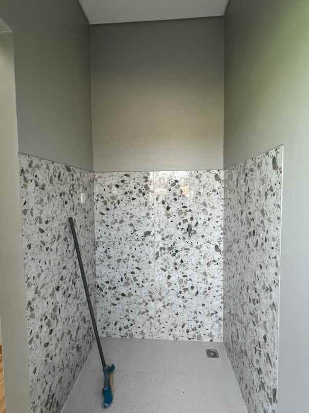 dijual rumah utan kayu matraman jakarta