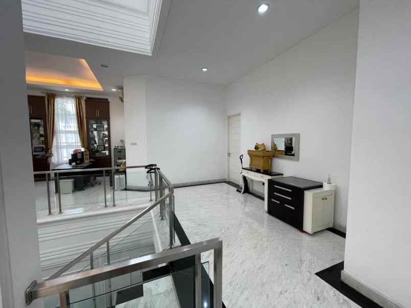 dijual rumah villa artha gading kelapa